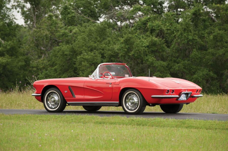  Chevrolet Corvette Convertible 1962 года  (фото 18 из 55)